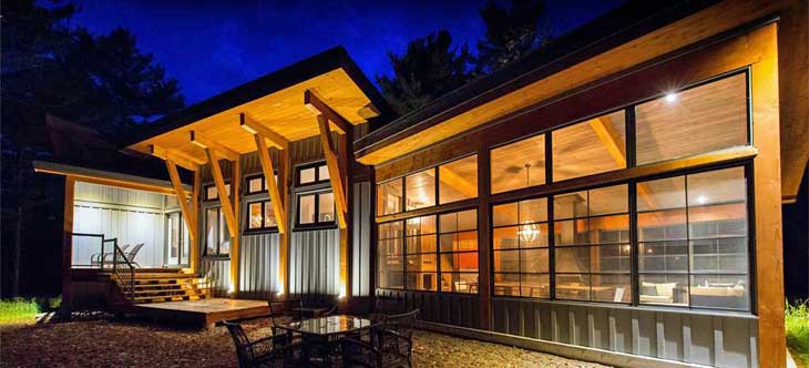 Custom built homes featuring modern post beam timber construction